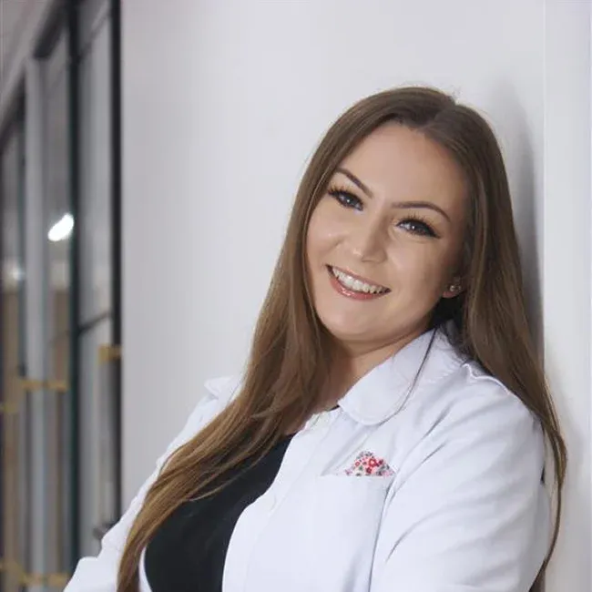 Dr. Anna Ashkinaziy